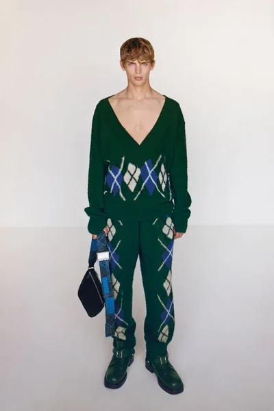 Look 40